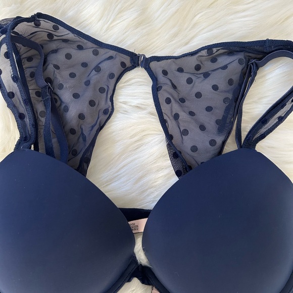 VICTORIA’S SECRET | Elegant Navy Polka Dot Bra - Picture 2 of 4